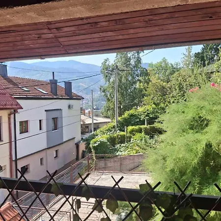Asikovac Free Parking * Сараево